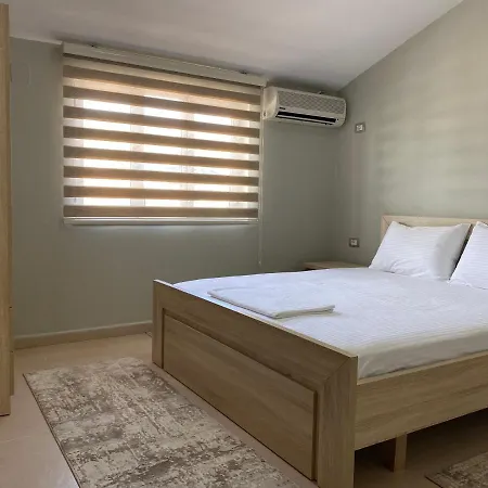 Cozy Guesthouse Korce * كورتشي